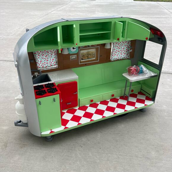 American Girl MARYELLEN AIRSTREAM TRAVEL TRAILER Camper Retired
